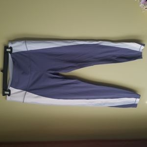 Athleta Exercise  Size Large